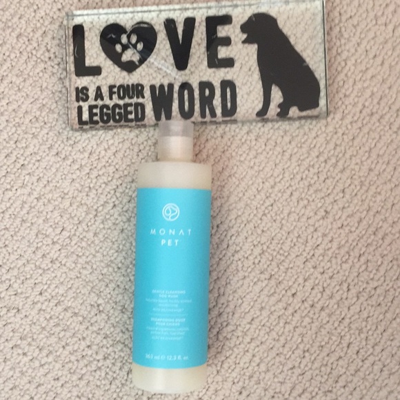 monat dog shampoo